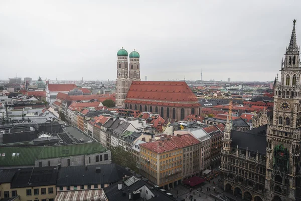 ミュンヘンとフラウエンキルヒ教会の空中写真 ミュンヘン バイエルン州 ドイツ — ストック写真
