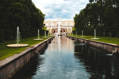 Peterhof, battı-Petersburg