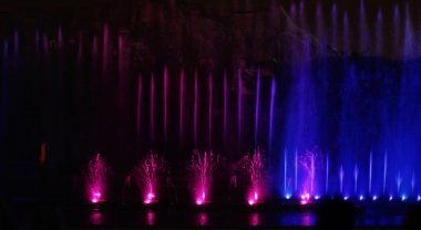 Vietnam 'da Çeşme gösterisi