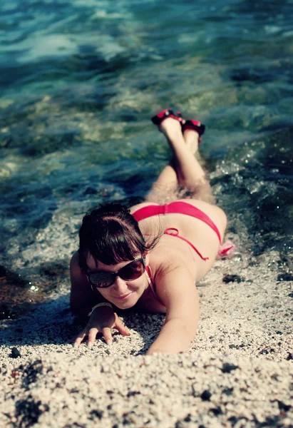 Chica en el mar — Foto de Stock