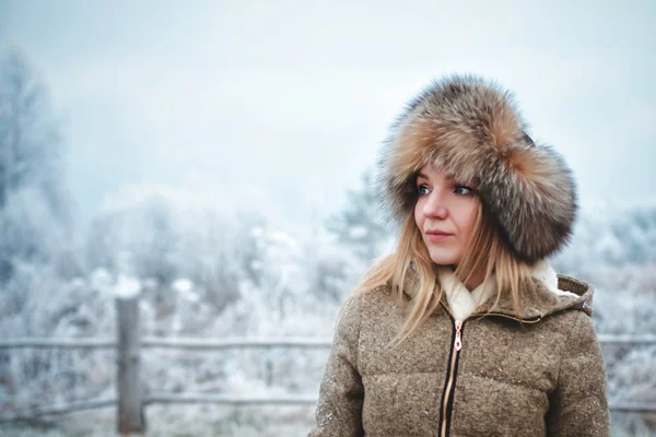 Mädchen Winter — Stockfoto