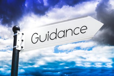 Kılavuz - bir oklu işaret noktası, arkaplanda gökyüzü