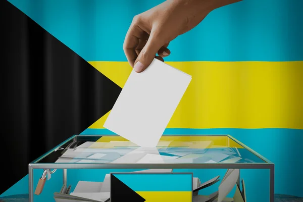 Bandera Bahamas Mano Dejando Caer Tarjeta Votación Una Caja Votación — Foto de Stock