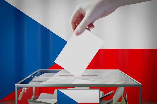 Flagge Der Tschechischen Republik Hand Wirft Wahlkarte Eine Box Abstimmung — Stockfoto
