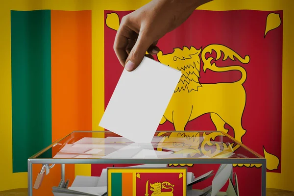 Sri Lanka Bandiera Mano Cadere Scheda Elettorale Una Scatola Voto — Foto Stock