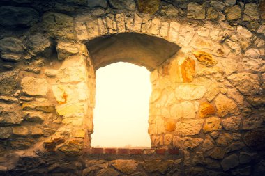 Polonya, Kazimierz Dolny 'deki bir şatonun kalıntıları