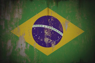 Brezilya - Eski Duvarda Çürüyen Boya ve Paslı Bayrak