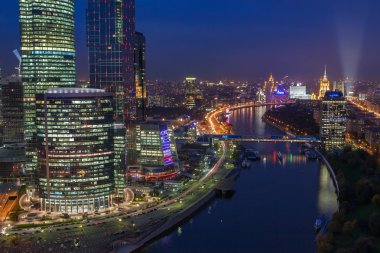 gece Moskova