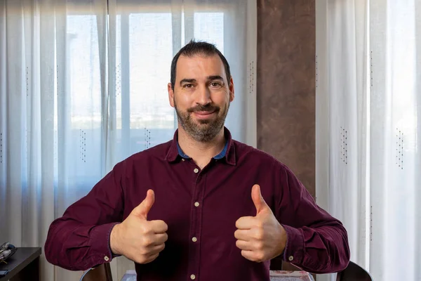 Young Handsome Bearded Man Wearing Maroon Shirt Sign Success Doing — 图库照片