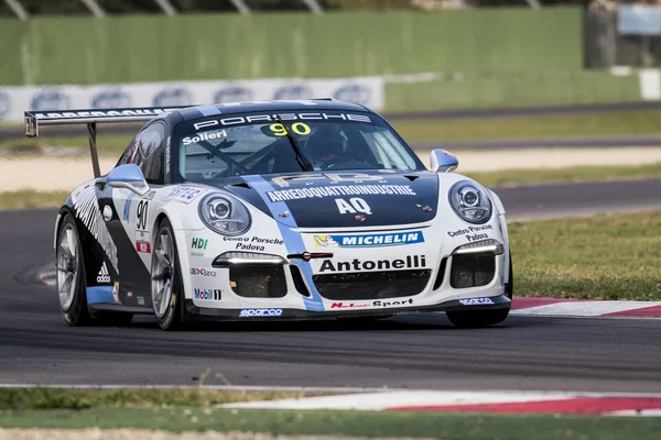 Porsche Carrera Cup Italia autoradat — kuvapankkivalokuva