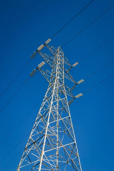 Pylône énergétique - Image de la réserve — Photo