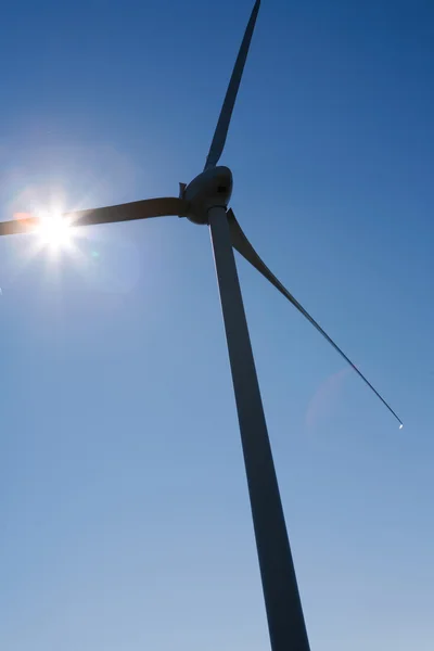 Turbina wiatrowa - czas obrazu — Zdjęcie stockowe