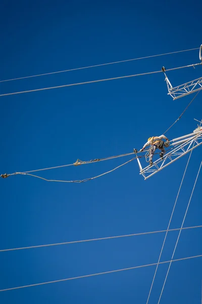 Electrical maintenance worker — Stock Photo, Image