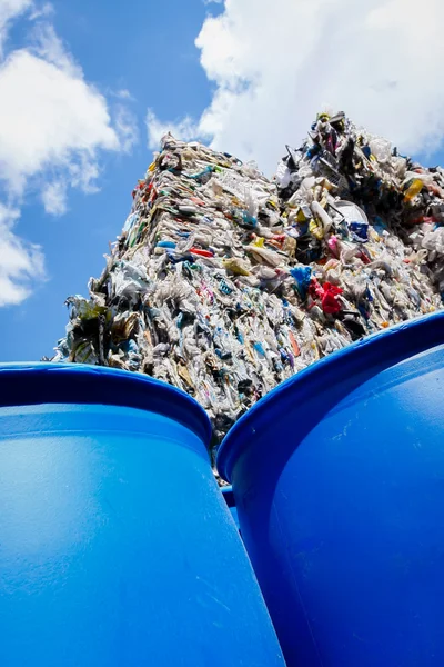 Recyclage des déchets plastiques - Image stock — Photo