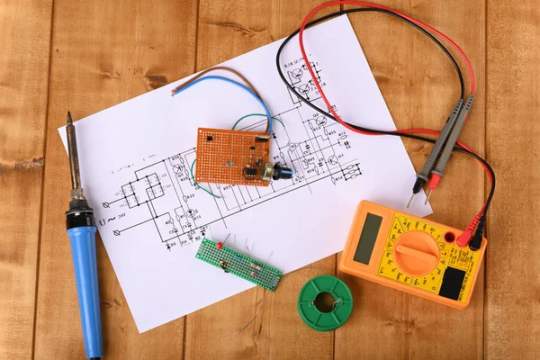 Werkzeuge Vom Elektriker Zur Reparatur Von Leiterplatten Ansicht Von Oben — Stockfoto