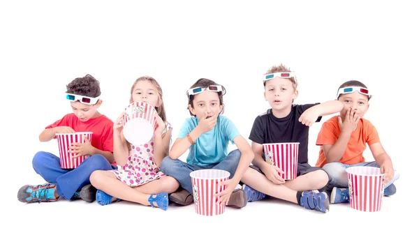 Kids at the movies — Stock Photo, Image