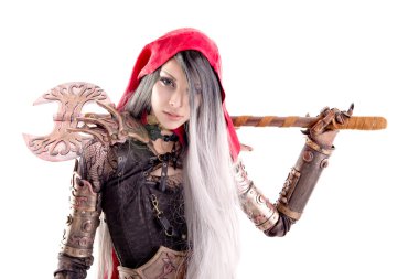 Kırmızı başlıklı.