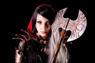 Kırmızı başlıklı.