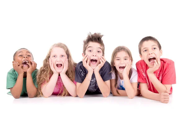 Groep van jonge geitjes — Stockfoto