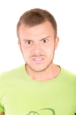 Beyaz arka planda izole genç çocuk