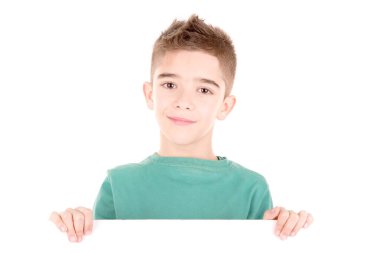 Küçük çocuk beyaz arka planda izole edilmiş