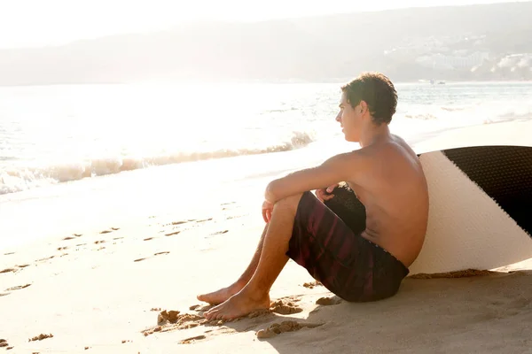 Adolescent Garçon Écumage Plage — Photo