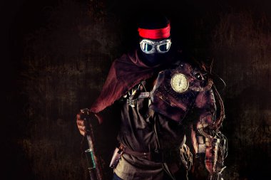 Karanlık bir arka planda izole edilmiş steampunk post-apokaliptic asker