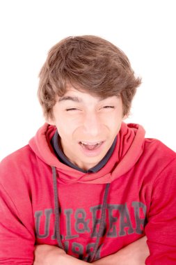 Beyaz arka planda izole genç çocuk