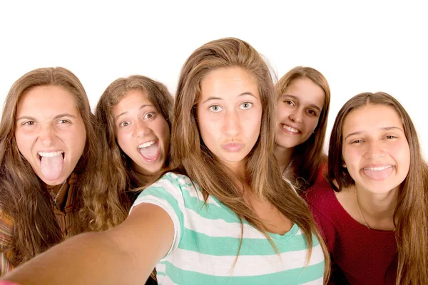 Ragazze Adolescenti Prendendo Selfie Isolati Sfondo Bianco — Foto Stock