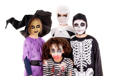 Çocuklar Halloween korkunç kostümleri ile