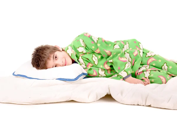 Kleine jongen op zijn pyjama 's — Stockfoto