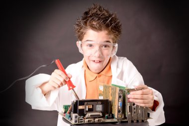 küçük bilim adamı