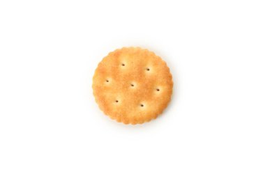 Beyaz arka planda izole edilmiş lezzetli bisküvi