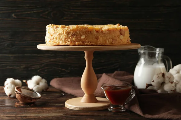 Концепция Приготовления Вкусным Тортом Наполеона Деревянном Фоне — стоковое фото