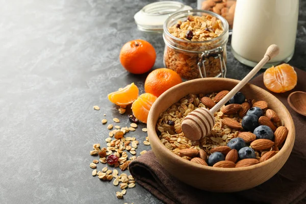 Concetto Gustosa Colazione Con Muesli Sfondo Nero Fumoso — Foto Stock