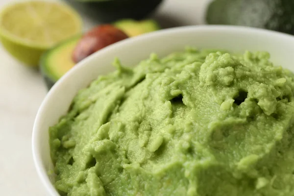 Bowl Guacamole Avocado Lime Close — Stock Photo, Image