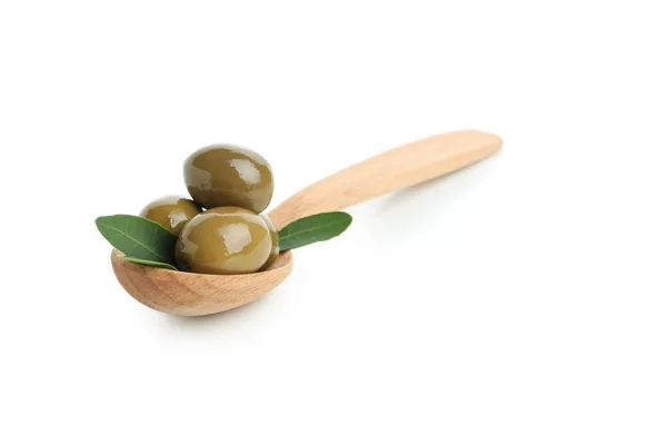 木制勺子 橄榄与白色背景隔离 — 图库照片