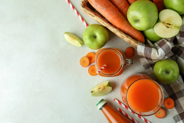 Apple Carrot Juice Ingredients White Textured Table Top View — Stock Photo, Image
