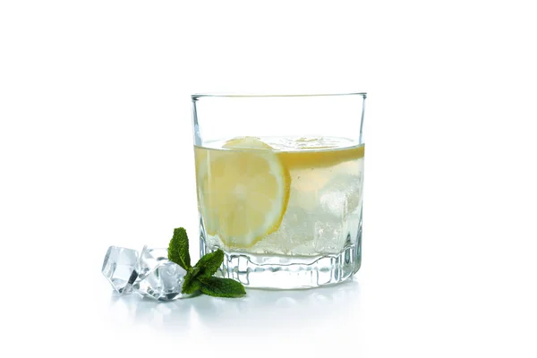 Szklanka Lemoniady Izolowana Białym Tle — Zdjęcie stockowe