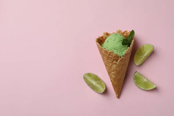 Cone Mint Ice Cream Pink Background — Stock Photo, Image