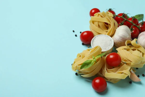 Concept Cooking Tasty Pasta Blue Background — Stock Photo, Image