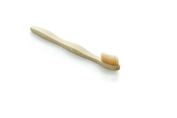 Milieuvriendelijke Tandenborstel Geïsoleerd Witte Achtergrond — Stockfoto