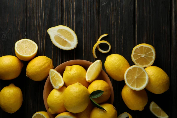 Citrons Mûrs Sur Fond Bois Vue Dessus — Photo