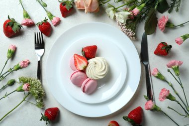 Beyaz desenli arka planda lezzetli yemek kavramı