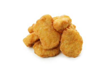 Beyaz arka planda izole edilmiş lezzetli kızarmış tavuk.