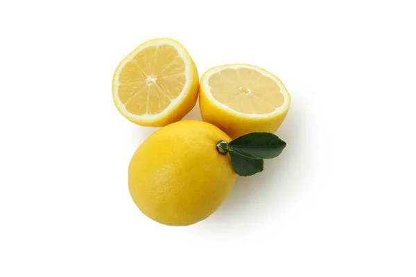 新鲜成熟的柠檬 白色背景分离 — 图库照片