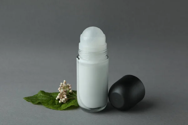 Blank Deodorant Flower Gray Background — Stock Photo, Image
