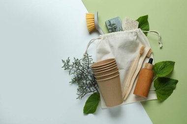 İki ton arkaplanda çevre dostu sıfır atık kavramı