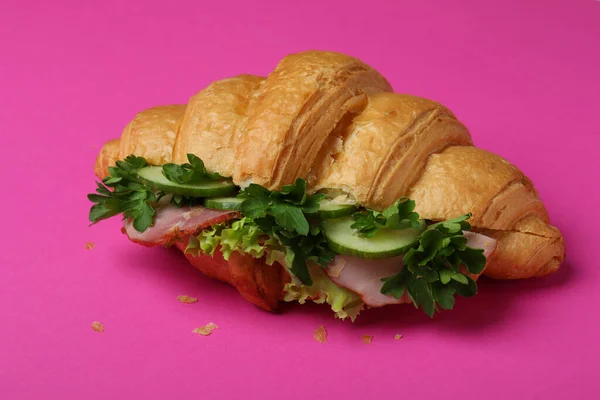 Tasty Croissant Sandwich Pink Background Close — Foto Stock