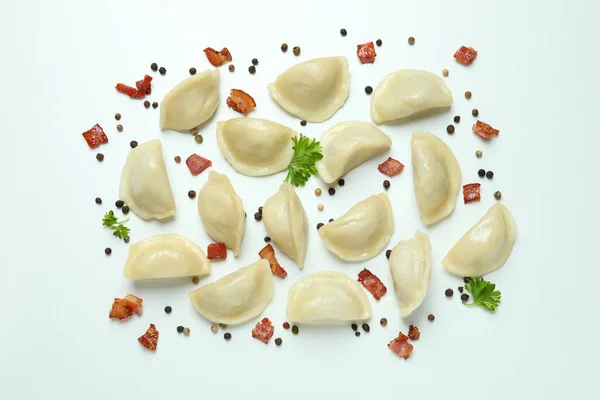 Concept Van Lekker Eten Met Vareniki Pierogi Witte Achtergrond — Stockfoto